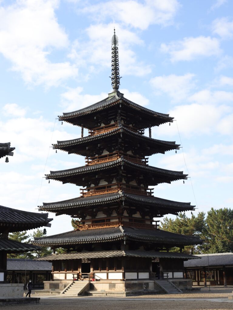 法隆寺の五重塔